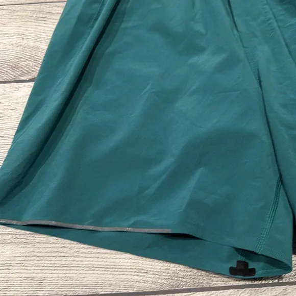 🍋Men’s Lululemon Surge Lined Short 6” size M teal🍋